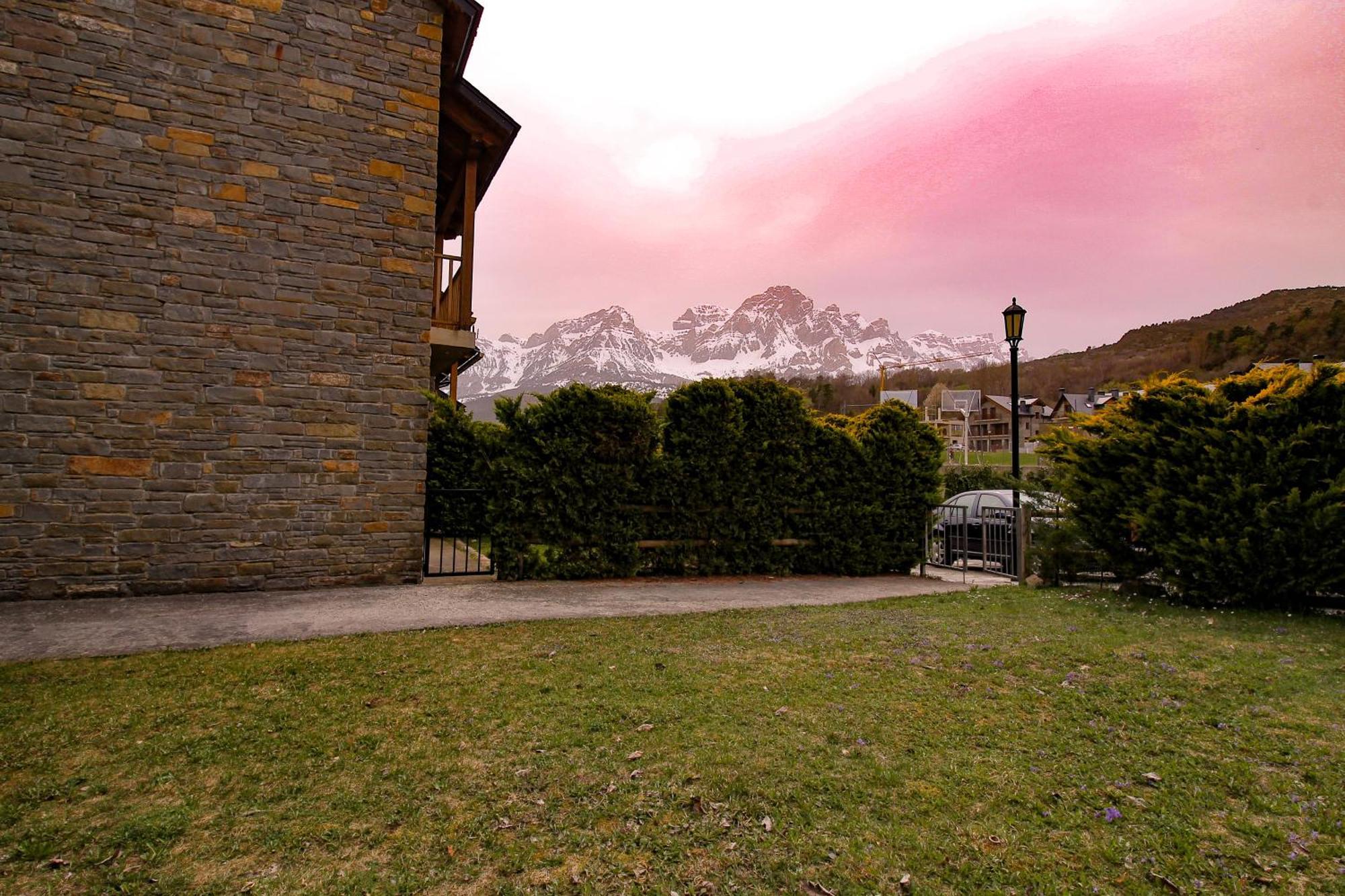 Jardin De Telera Apartamento Tramacastilla de Tena Exterior foto